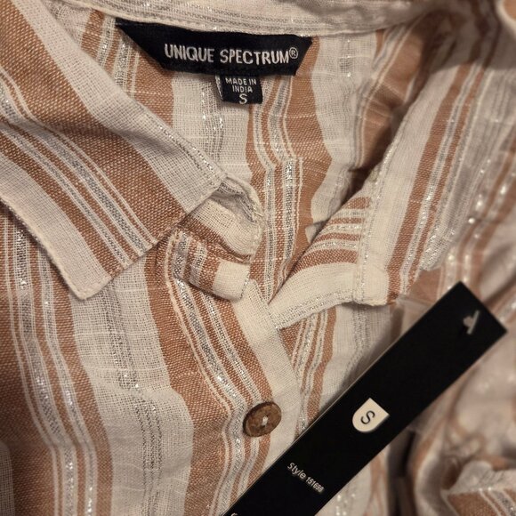 UNIQUE SPECTRUM Sparkle tan/white blouse size small - Picture 4 of 4
